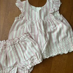 Gap baby girl outfit